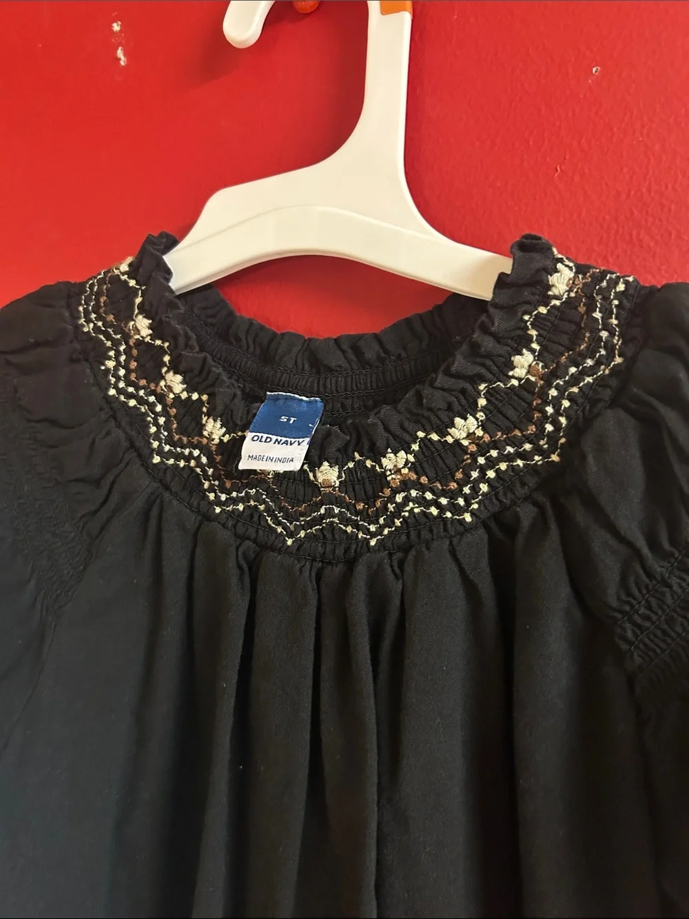 Old Navy black top & Light Blue Butterfly Applique Sweatshirt size 4-5